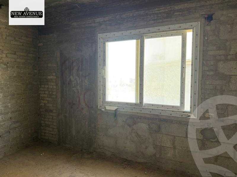 https://aqarmap.com.eg/ar/listing/6241079-for-sale-cairo-new-cairo-compounds-hyde-park-centre-ville-hyde-park