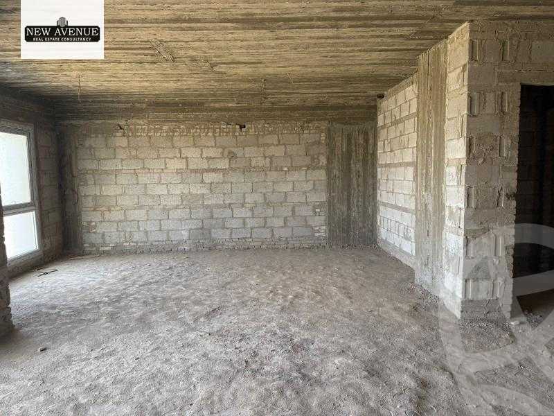 https://aqarmap.com.eg/ar/listing/6241079-for-sale-cairo-new-cairo-compounds-hyde-park-centre-ville-hyde-park