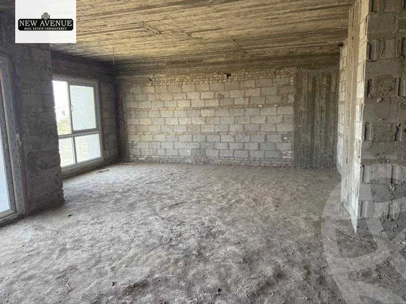 https://aqarmap.com.eg/ar/listing/6241079-for-sale-cairo-new-cairo-compounds-hyde-park-centre-ville-hyde-park