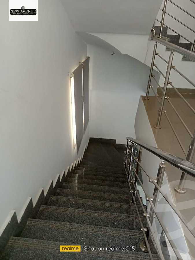 https://aqarmap.com.eg/ar/listing/6241450-for-rent-cairo-new-cairo-compounds-mivida-mivida-business-park-emaar