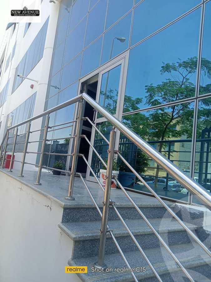 https://aqarmap.com.eg/ar/listing/6241450-for-rent-cairo-new-cairo-compounds-mivida-mivida-business-park-emaar