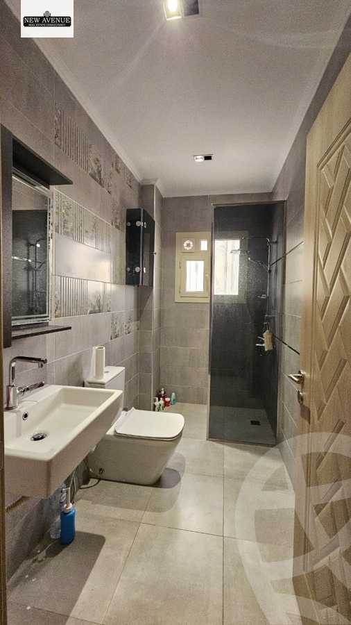 https://aqarmap.com.eg/en/listing/6245951-for-sale-cairo-el-shorouk-compounds-maadi-view