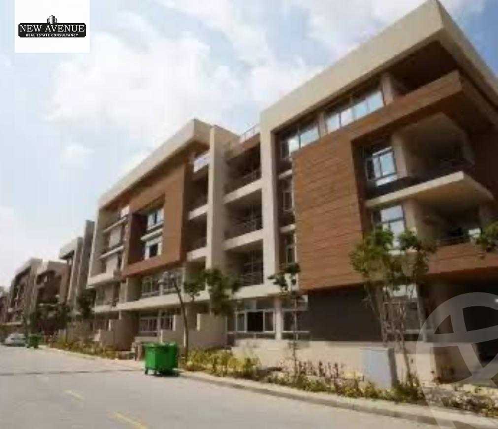 https://aqarmap.com.eg/en/listing/6245980-for-sale-cairo-el-shorouk-compounds-granda-life