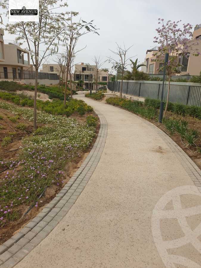 https://aqarmap.com.eg/en/listing/6249670-for-sale-cairo-new-heliopolis-compounds-sodic-east-azailya