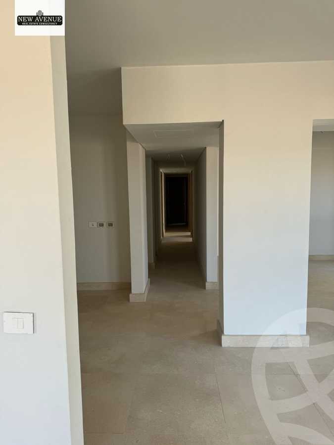 https://aqarmap.com.eg/ar/listing/6252861-for-sale-cairo-el-shorouk-compounds-al-burouj-compound-imkan