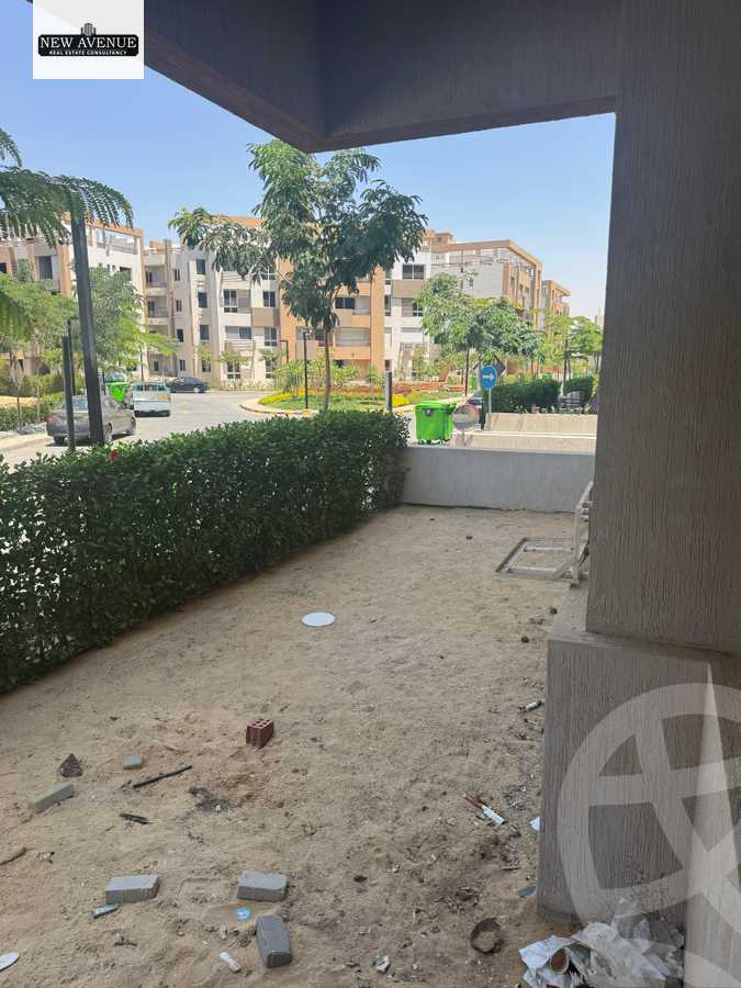 https://aqarmap.com.eg/ar/listing/6253175-for-sale-cairo-el-shorouk-compounds-granda-life