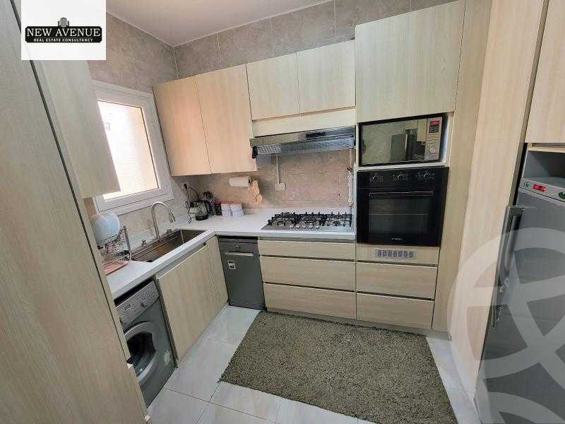 https://aqarmap.com.eg/en/listing/6253286-for-sale-cairo-new-cairo-compounds-regents-square-compound-al-dawlia
