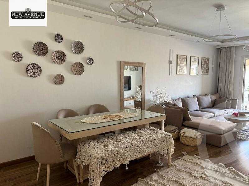 https://aqarmap.com.eg/en/listing/6253286-for-sale-cairo-new-cairo-compounds-regents-square-compound-al-dawlia