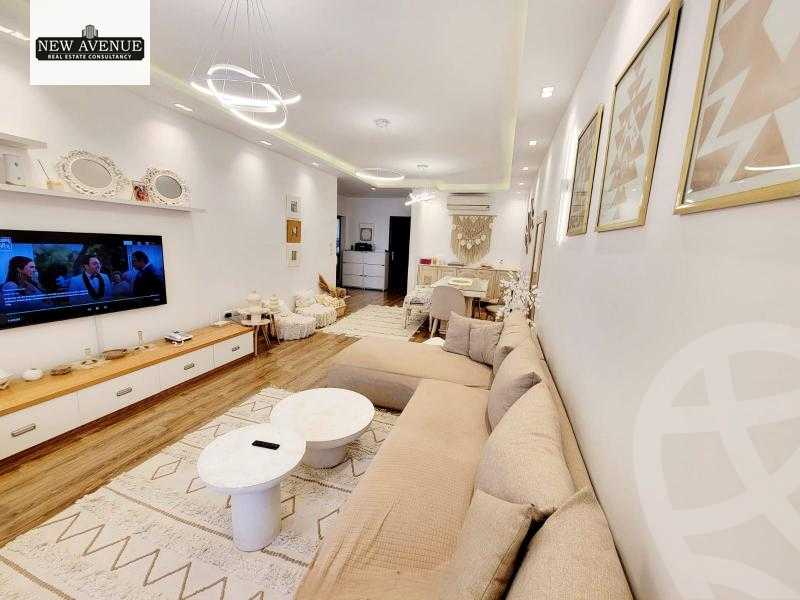 https://aqarmap.com.eg/en/listing/6253286-for-sale-cairo-new-cairo-compounds-regents-square-compound-al-dawlia