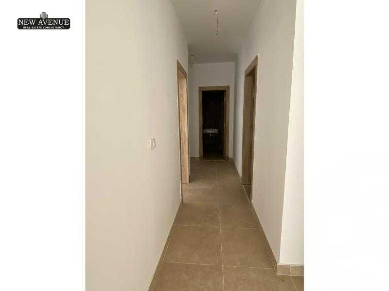 https://aqarmap.com.eg/ar/listing/6254049-for-sale-cairo-new-cairo-compounds-fifth-square