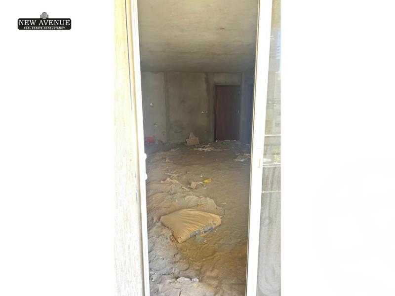 https://aqarmap.com.eg/ar/listing/6254096-for-sale-cairo-new-cairo-compounds-the-square