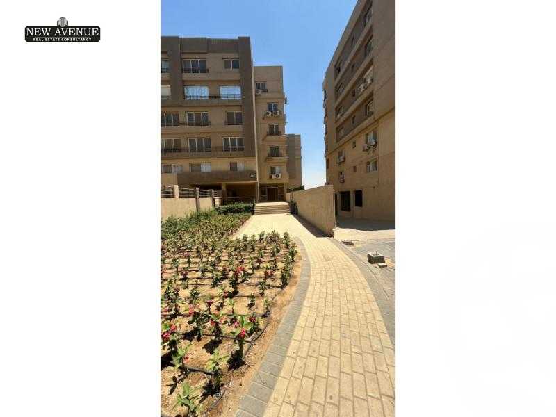 https://aqarmap.com.eg/ar/listing/6254096-for-sale-cairo-new-cairo-compounds-the-square
