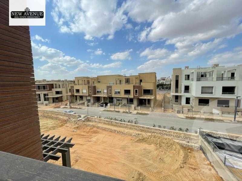 https://aqarmap.com.eg/en/listing/6254601-for-sale-cairo-6th-of-october-compounds-new-giza-wyst-rydj-ryzydns-nyw-jyz-llttwyr-l-qry