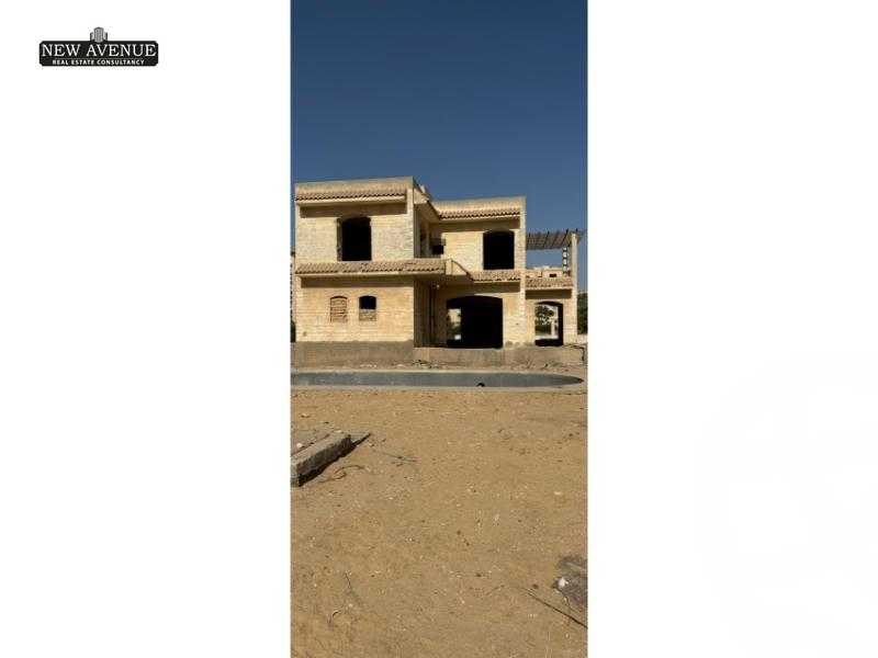https://aqarmap.com.eg/ar/listing/6257274-for-sale-cairo-el-shorouk-compounds-el-shorouk-2000