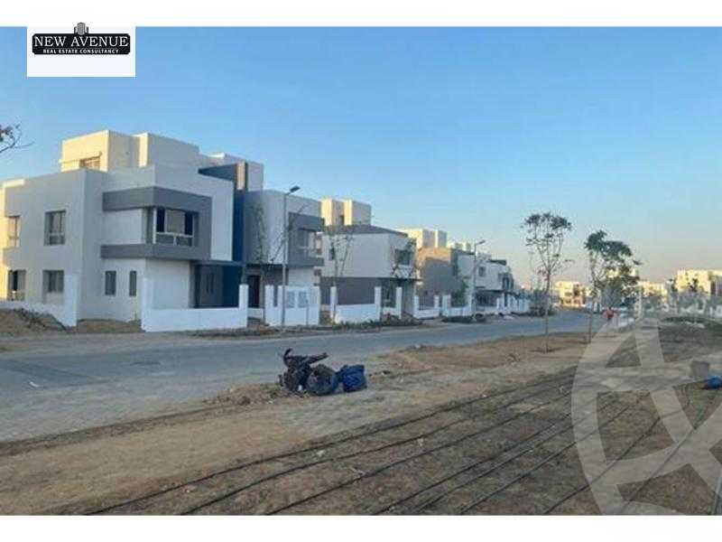 https://aqarmap.com.eg/ar/listing/6258123-for-sale-cairo-new-cairo-compounds-hyde-park-park-corner-hyde-park