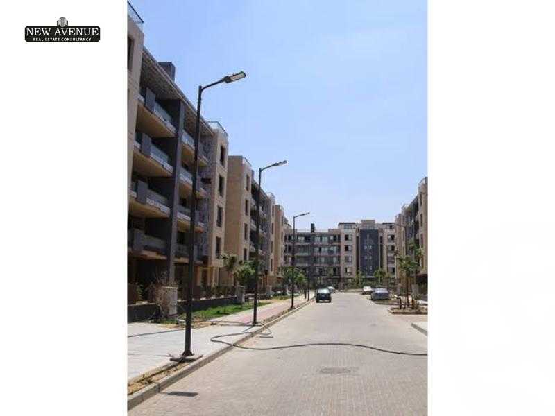 https://aqarmap.com.eg/ar/listing/6258307-for-sale-cairo-new-cairo-compounds-azad-views-tameer