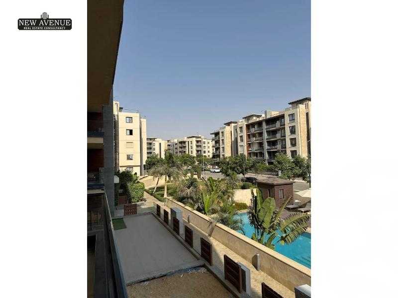 https://aqarmap.com.eg/ar/listing/6258307-for-sale-cairo-new-cairo-compounds-azad-views-tameer