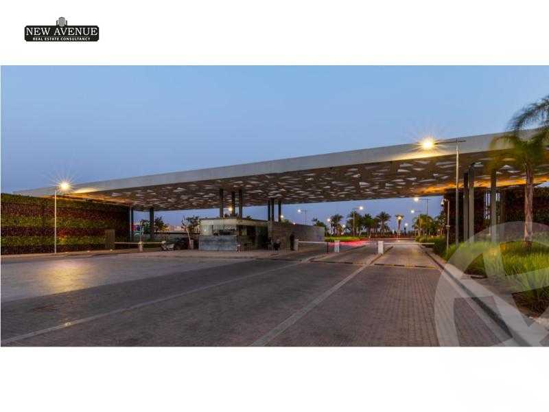 https://aqarmap.com.eg/en/listing/6258327-for-sale-cairo-el-shorouk-compounds-al-burouj-compound-imkan