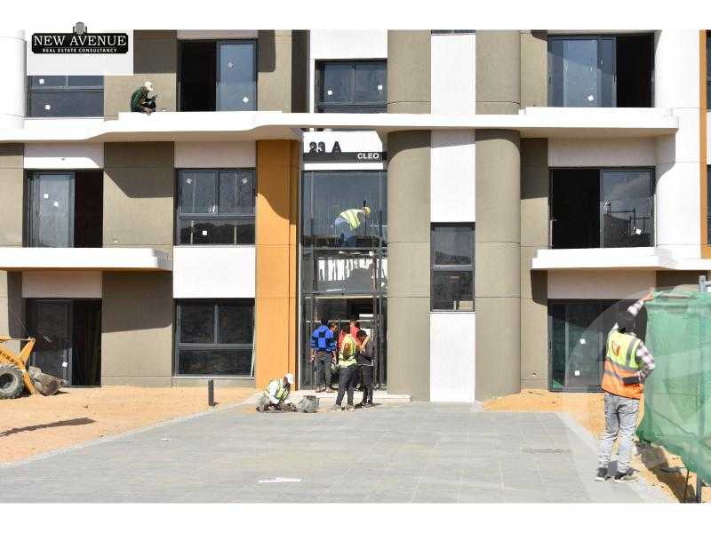 https://aqarmap.com.eg/en/listing/6258399-for-sale-cairo-new-cairo-compounds-cleo-water-residence-palm-hills