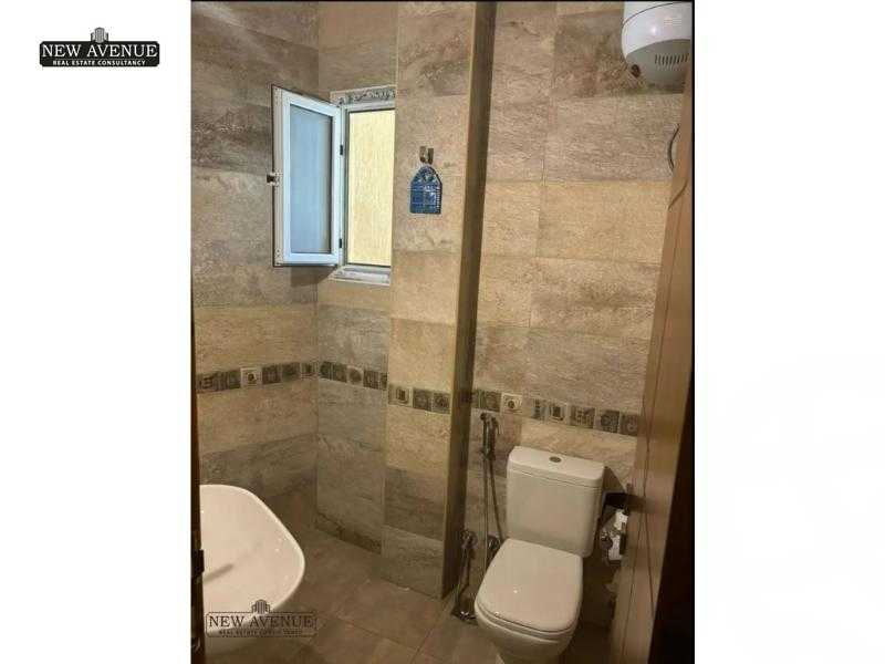https://aqarmap.com.eg/en/listing/6258769-for-sale-cairo-new-cairo-compounds-the-square