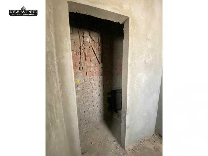 https://aqarmap.com.eg/ar/listing/6260435-for-sale-cairo-new-cairo-lmstqbl-syty-compounds-green-square