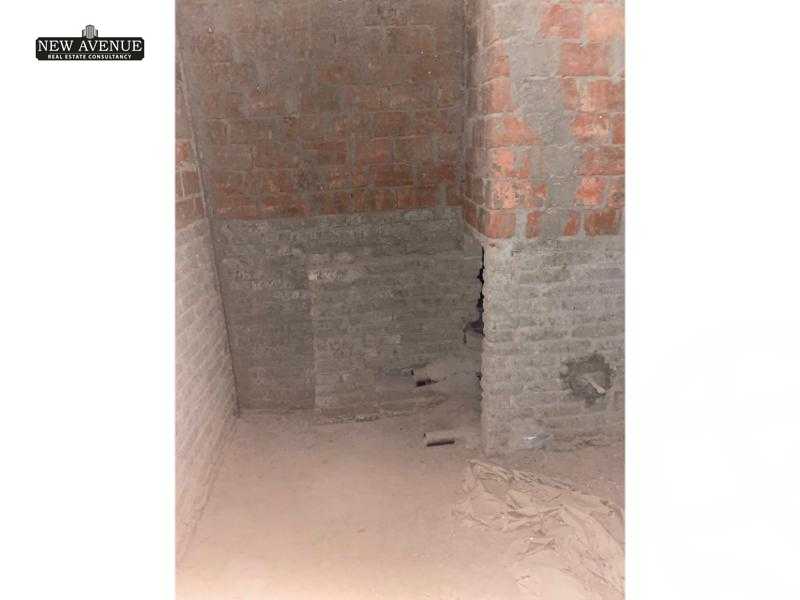 https://aqarmap.com.eg/ar/listing/6260435-for-sale-cairo-new-cairo-lmstqbl-syty-compounds-green-square