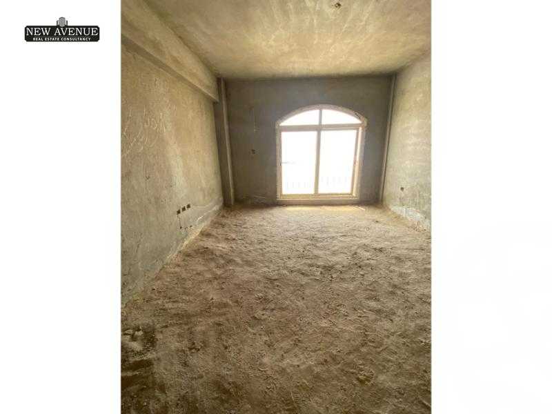 https://aqarmap.com.eg/ar/listing/6260435-for-sale-cairo-new-cairo-lmstqbl-syty-compounds-green-square