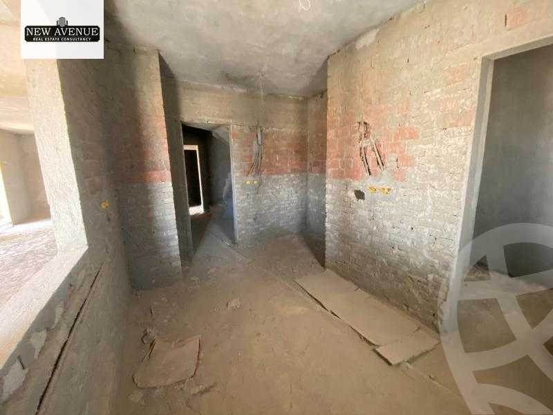 https://aqarmap.com.eg/ar/listing/6260435-for-sale-cairo-new-cairo-lmstqbl-syty-compounds-green-square