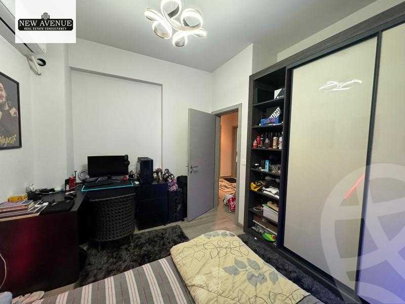 https://aqarmap.com.eg/en/listing/6262046-for-sale-cairo-el-shorouk-compounds-al-burouj-compound-imkan
