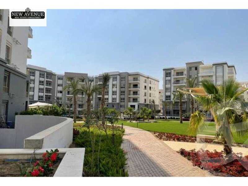 https://aqarmap.com.eg/ar/listing/6262450-for-sale-cairo-new-cairo-compounds-hyde-park-park-corner-hyde-park