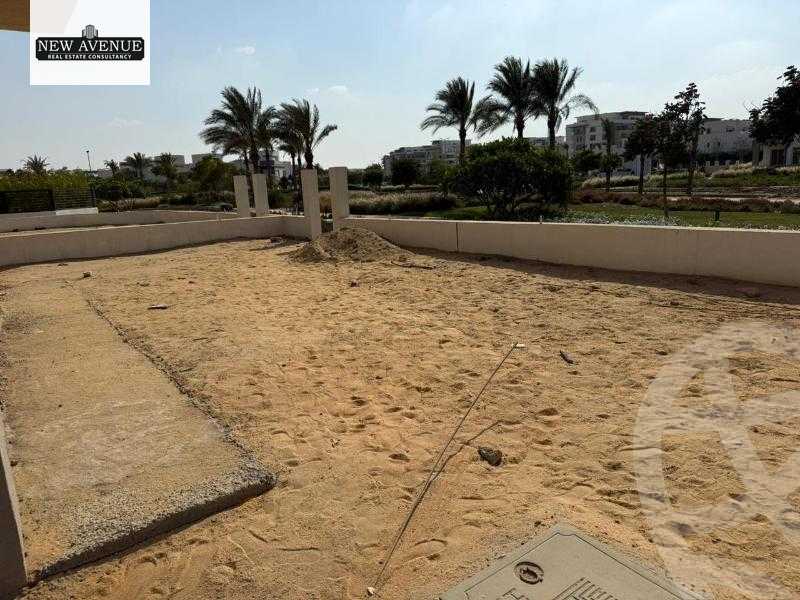 https://aqarmap.com.eg/en/listing/6269016-for-sale-cairo-new-cairo-compounds-hyde-park-park-corner-hyde-park