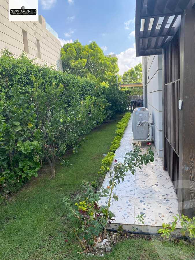 https://aqarmap.com.eg/ar/listing/6272823-for-sale-cairo-el-shorouk-compounds-al-burouj-compound-imkan