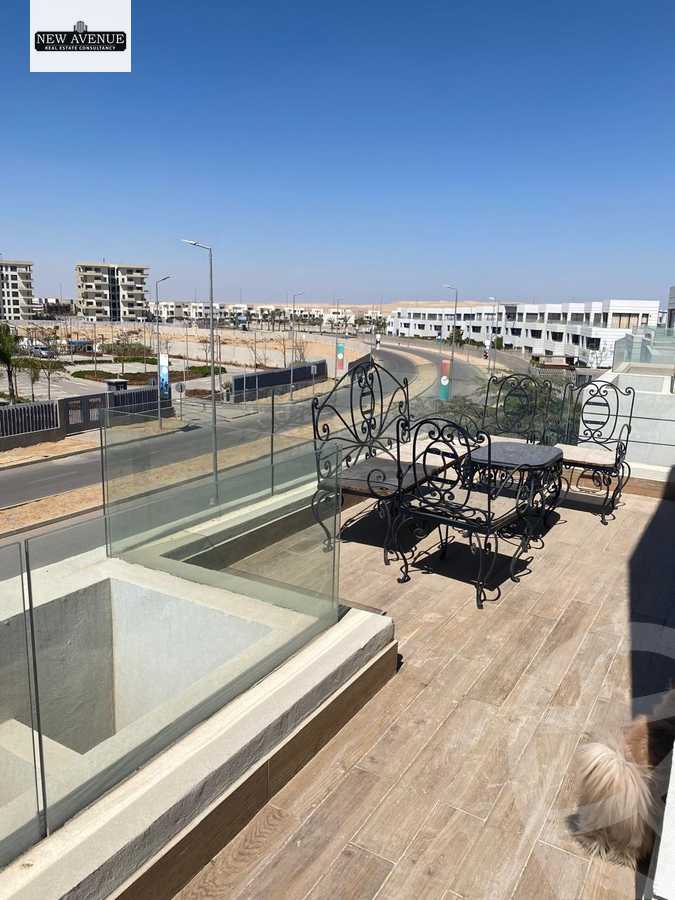 https://aqarmap.com.eg/ar/listing/6272823-for-sale-cairo-el-shorouk-compounds-al-burouj-compound-imkan