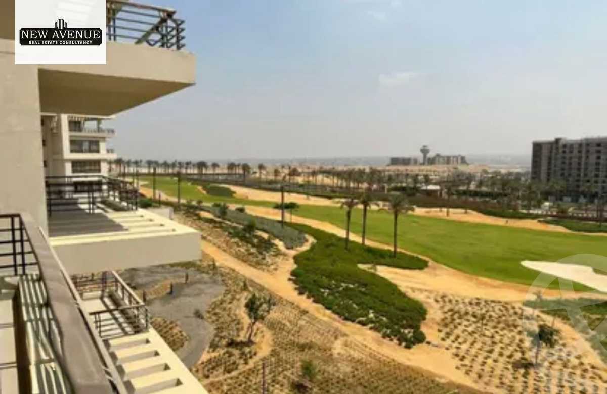 https://aqarmap.com.eg/ar/listing/6275287-for-sale-cairo-mokattam-compounds-uptown-cairo-golf-vistas-uptown-cairo