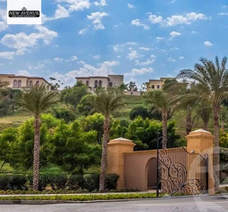 https://aqarmap.com.eg/ar/listing/6275287-for-sale-cairo-mokattam-compounds-uptown-cairo-golf-vistas-uptown-cairo