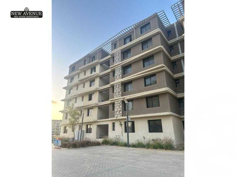 https://aqarmap.com.eg/en/listing/6278070-for-sale-cairo-new-cairo-compounds-blm-hylz-nyw-kyrw