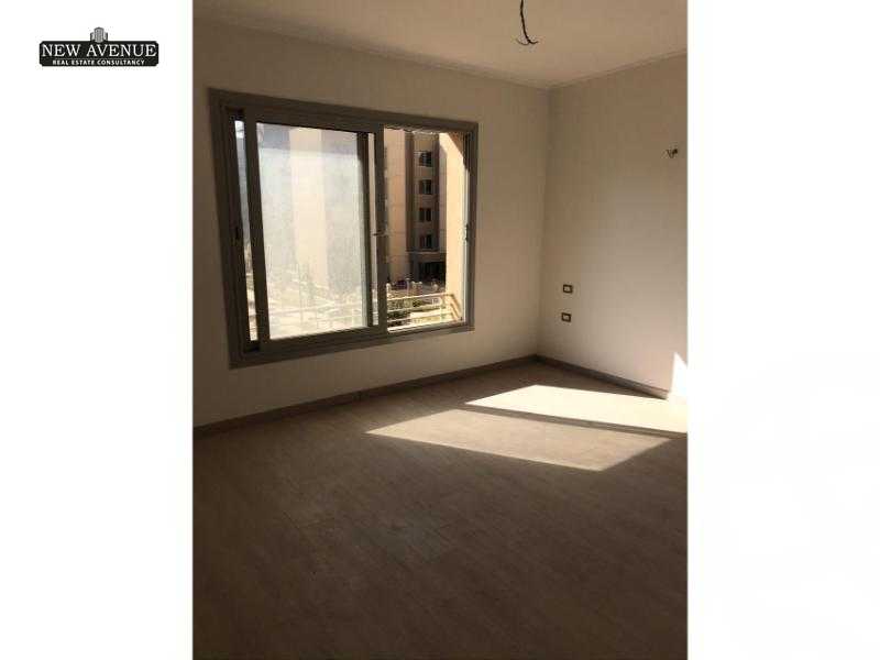 https://aqarmap.com.eg/ar/listing/6280099-for-sale-cairo-new-cairo-compounds-kmbwnd-fyldj-jyt-blm-hylz