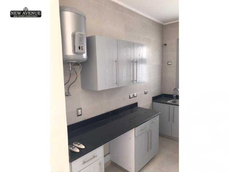 https://aqarmap.com.eg/ar/listing/6280099-for-sale-cairo-new-cairo-compounds-kmbwnd-fyldj-jyt-blm-hylz