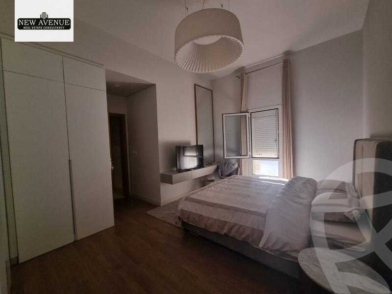 https://aqarmap.com.eg/ar/listing/6280246-for-sale-cairo-new-cairo-compounds-mivida-mivida-parcel