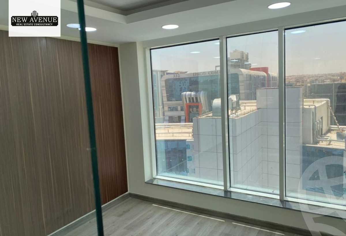 https://aqarmap.com.eg/ar/listing/6282452-for-sale-cairo-new-cairo-compounds-tryfywm-skwyr-mwl-nm-llttwyr