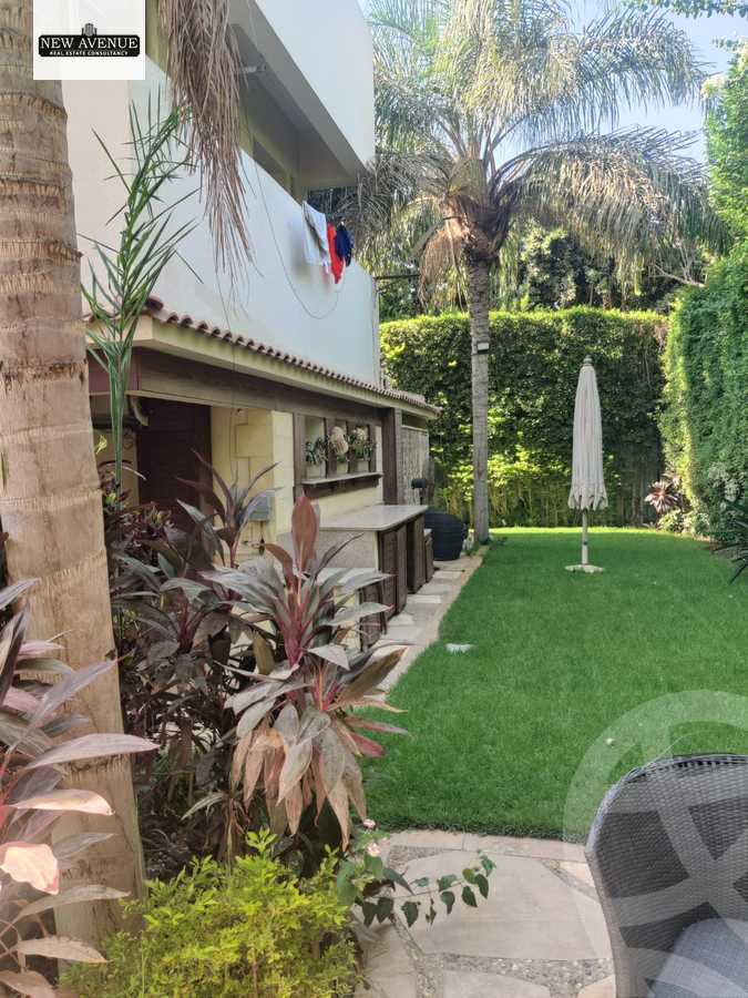 https://aqarmap.com.eg/en/listing/6284625-for-sale-cairo-new-cairo-lrhb-city-phase-1-ahmed-rami-st
