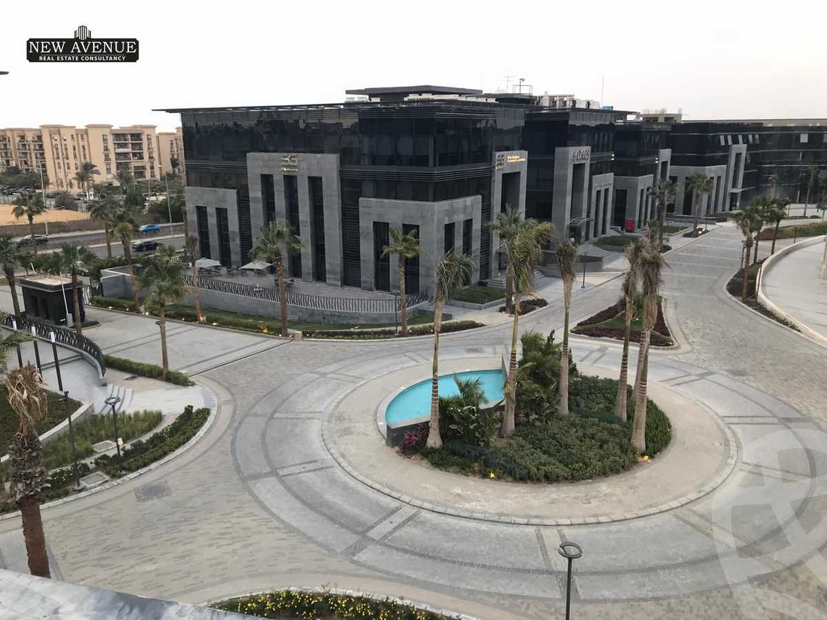 https://aqarmap.com.eg/en/listing/6285277-for-sale-cairo-new-cairo-compounds-cairo-business-park