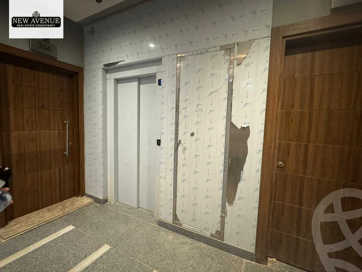 https://aqarmap.com.eg/en/listing/6286038-for-sale-cairo-new-cairo-compounds-el-patio-oro