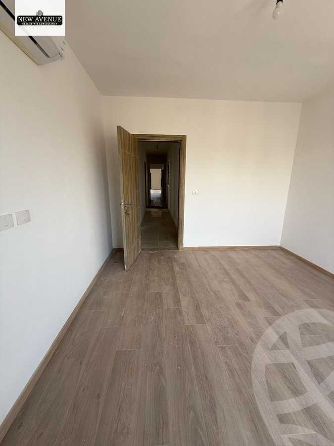 https://aqarmap.com.eg/en/listing/6286157-for-sale-cairo-new-cairo-compounds-fifth-square