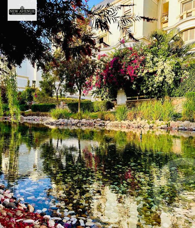 https://aqarmap.com.eg/ar/listing/6286220-for-sale-cairo-new-cairo-compounds-mountain-view-hyde-park