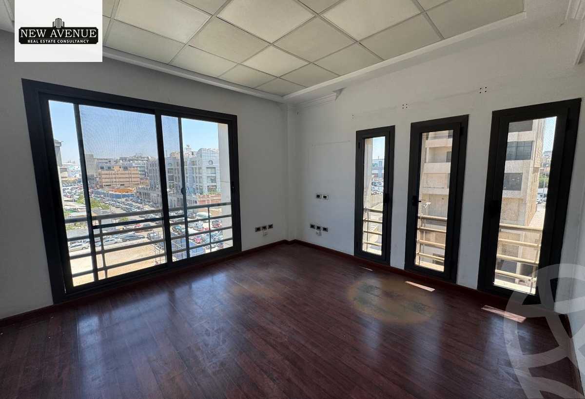 https://aqarmap.com.eg/ar/listing/6286250-for-sale-cairo-new-administrative-capital-ldwn-twn-jnsys-byzns-kwmbkls-nyw-jyrsy
