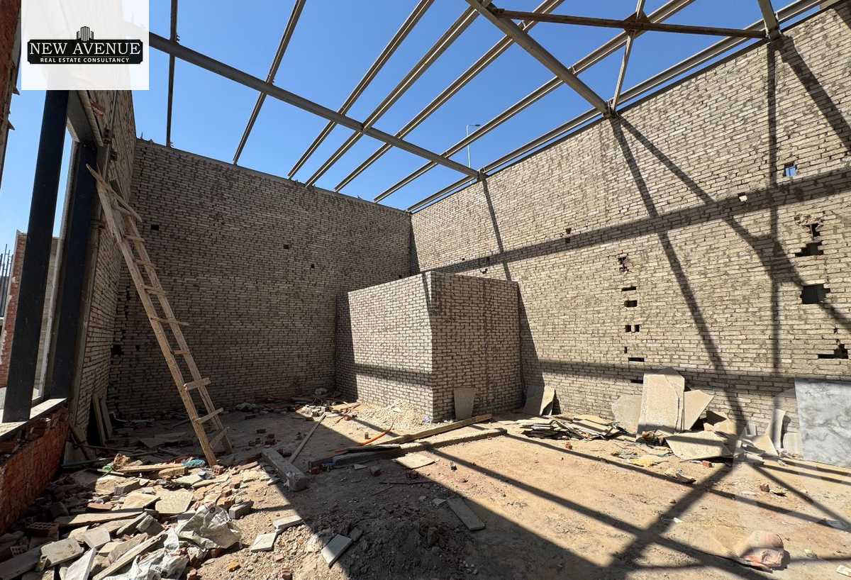 https://aqarmap.com.eg/ar/listing/6286267-for-rent-cairo-new-cairo-compounds-brymym-byzns-sntr-m-jy-llttwyr