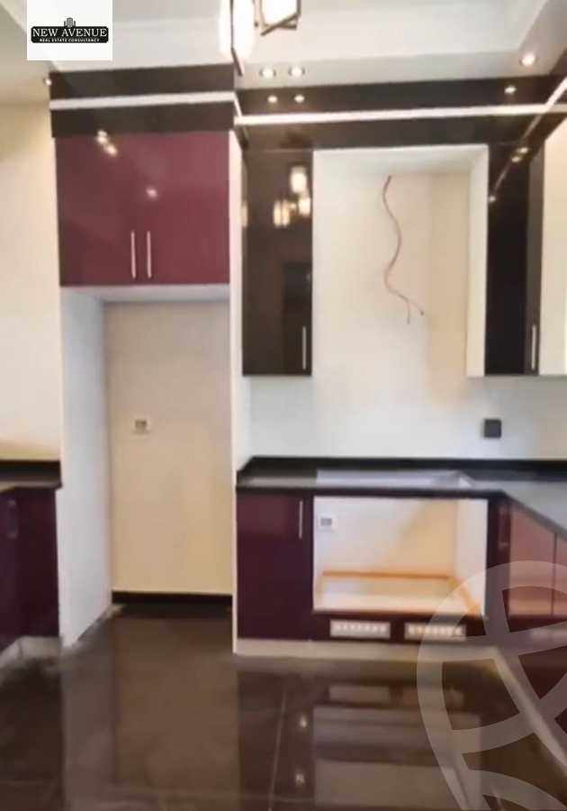 https://aqarmap.com.eg/en/listing/6287751-for-sale-cairo-el-shorouk-compounds-al-burouj-compound-imkan