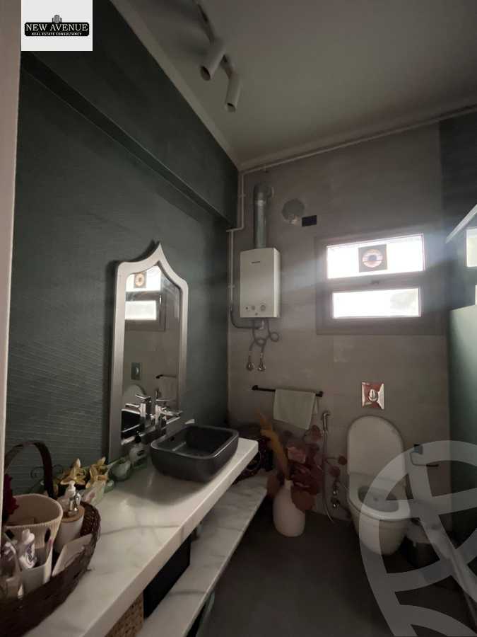 https://aqarmap.com.eg/en/listing/6287869-for-sale-cairo-new-cairo-compounds-galleria-moon-valley
