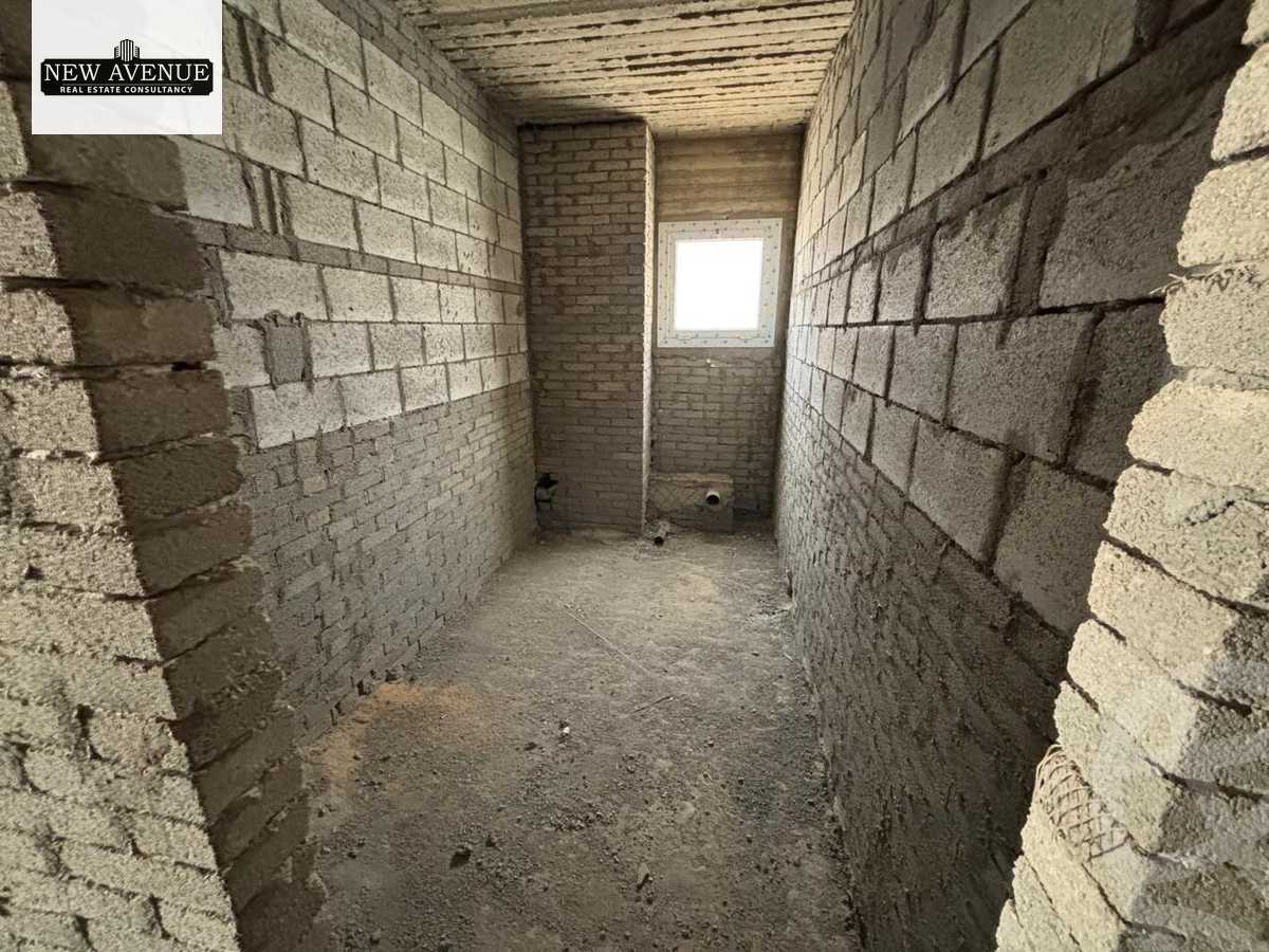 https://aqarmap.com.eg/ar/listing/6283854-for-sale-cairo-new-cairo-compounds-hyde-park-park-corner-hyde-park